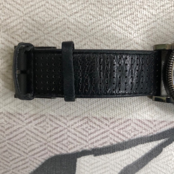 Burberry Authentic Mens Black Dial Analog Watch - Picture 12 of 13